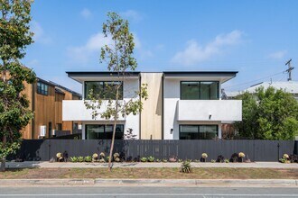 Building Photo - 811-17 3rd St