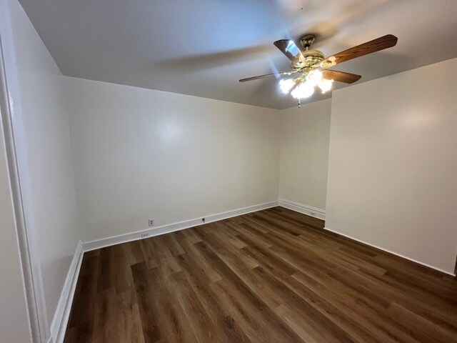 Foto del edificio - 700 Ravenswood Ave