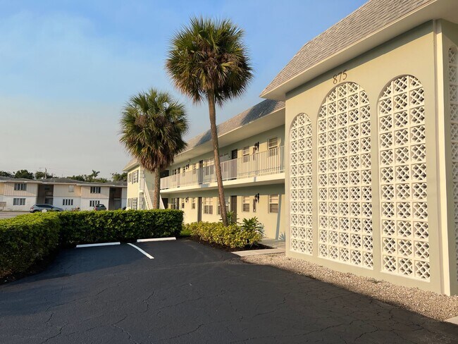 Foto del edificio - Del Rio Apartments