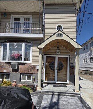 Building Photo - 255-25 149th Rd