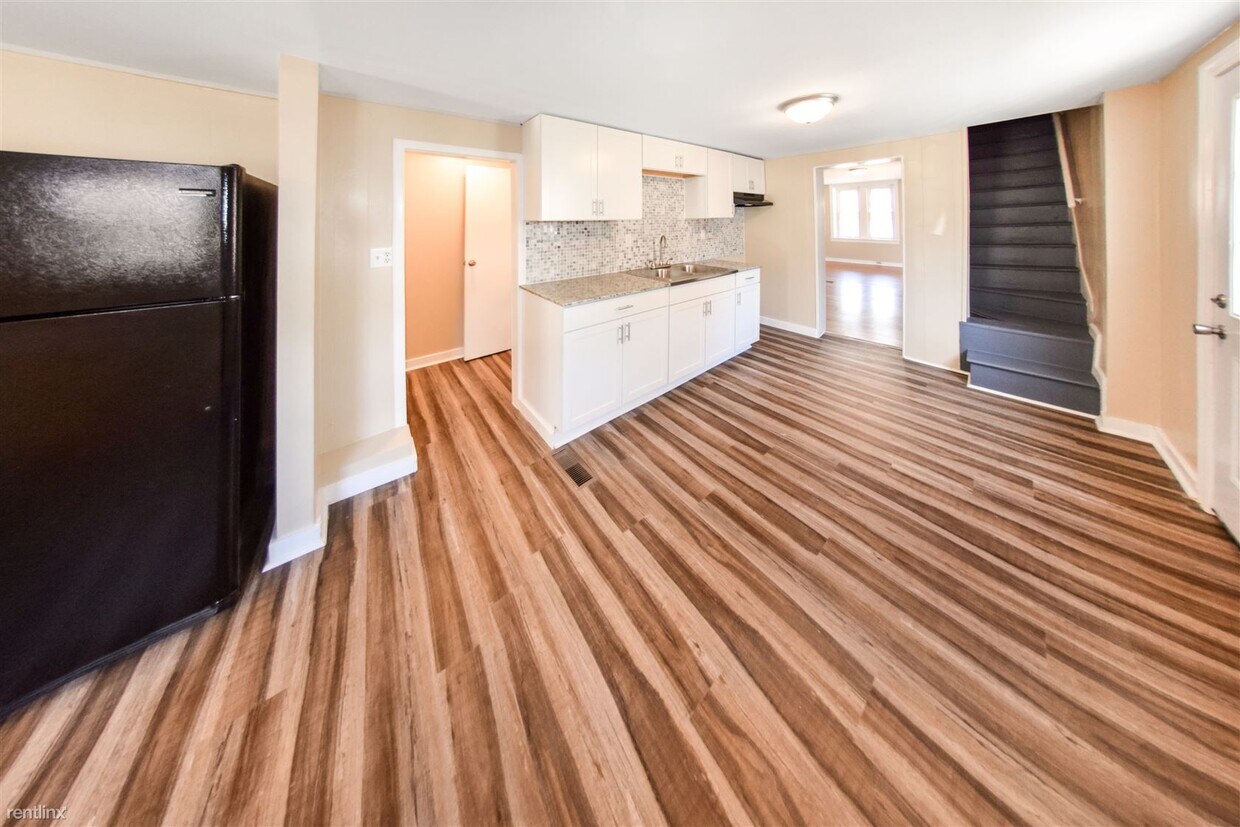 Foto principal - 5 br, 1.5 bath House - 1622 Mount Rose Ave