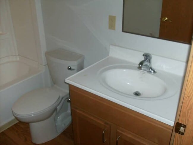 Building Photo - Fort Gay Apartments