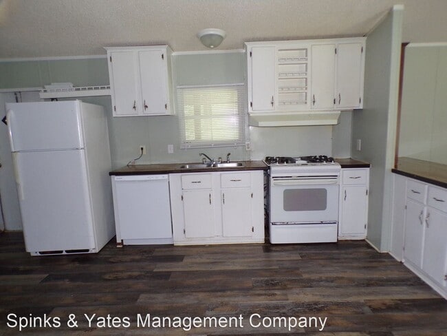 Building Photo - 3 br, 2 bath House - 2255 Fairfax Bypass