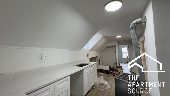 Foto del edificio - 1626 N Fairfield Ave