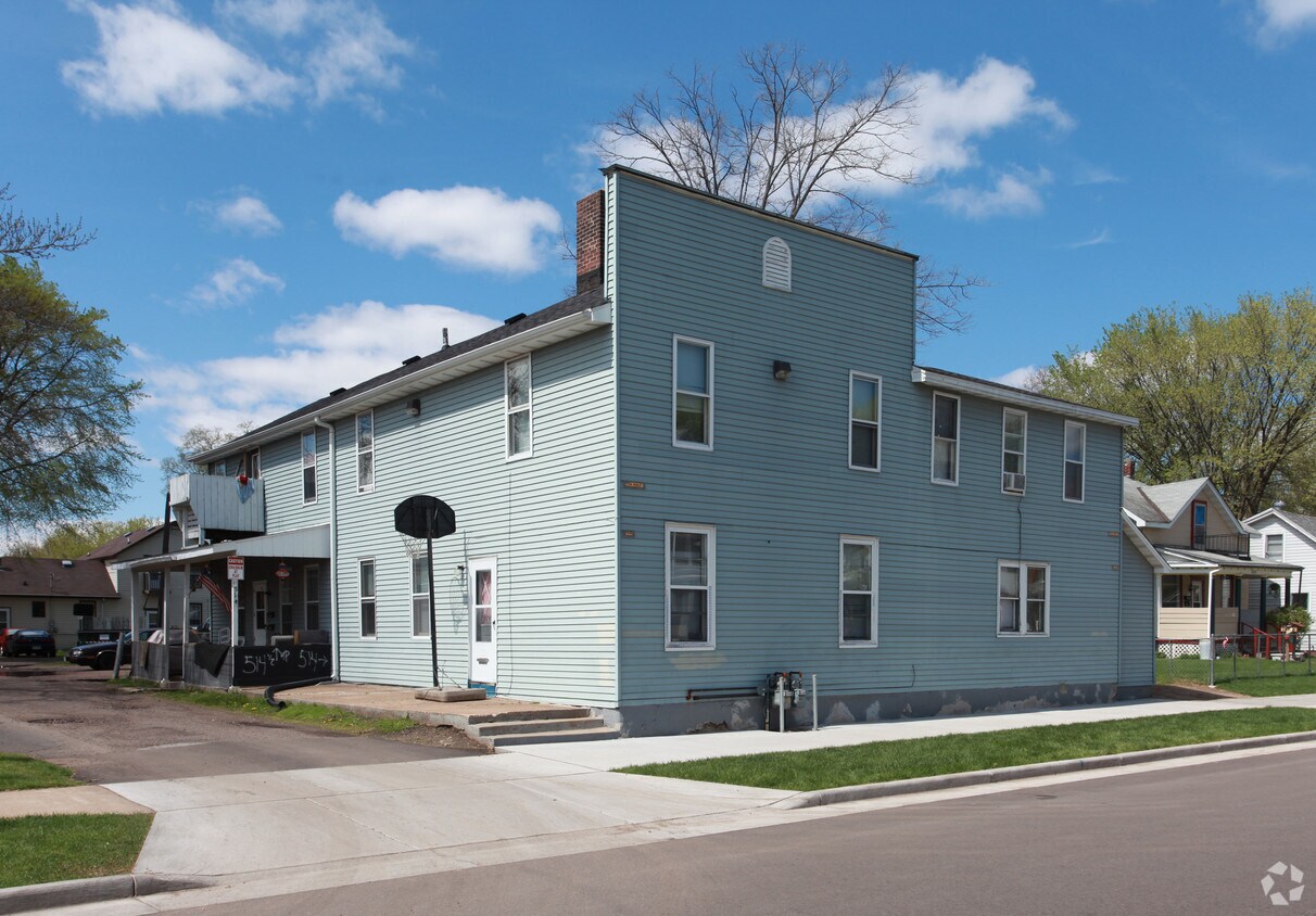 514 N Barstow St, Eau Claire, WI 54703 514 N Barstow St Eau Claire