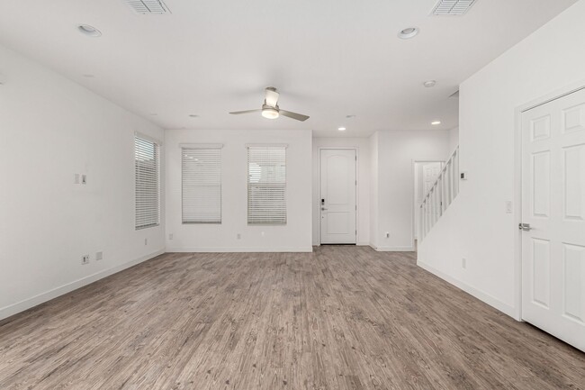 Foto del edificio - Beautiful home in Eastmark with 3 bedrooms...