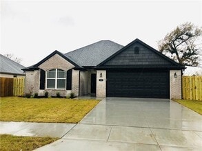 Building Photo - 53 S Geranium Ln