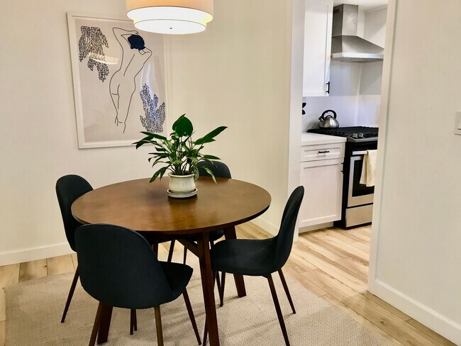 Dining Room - 12492 Montecito Rd