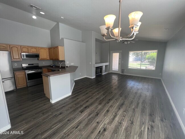 Building Photo - 7728 W Carlota Ln