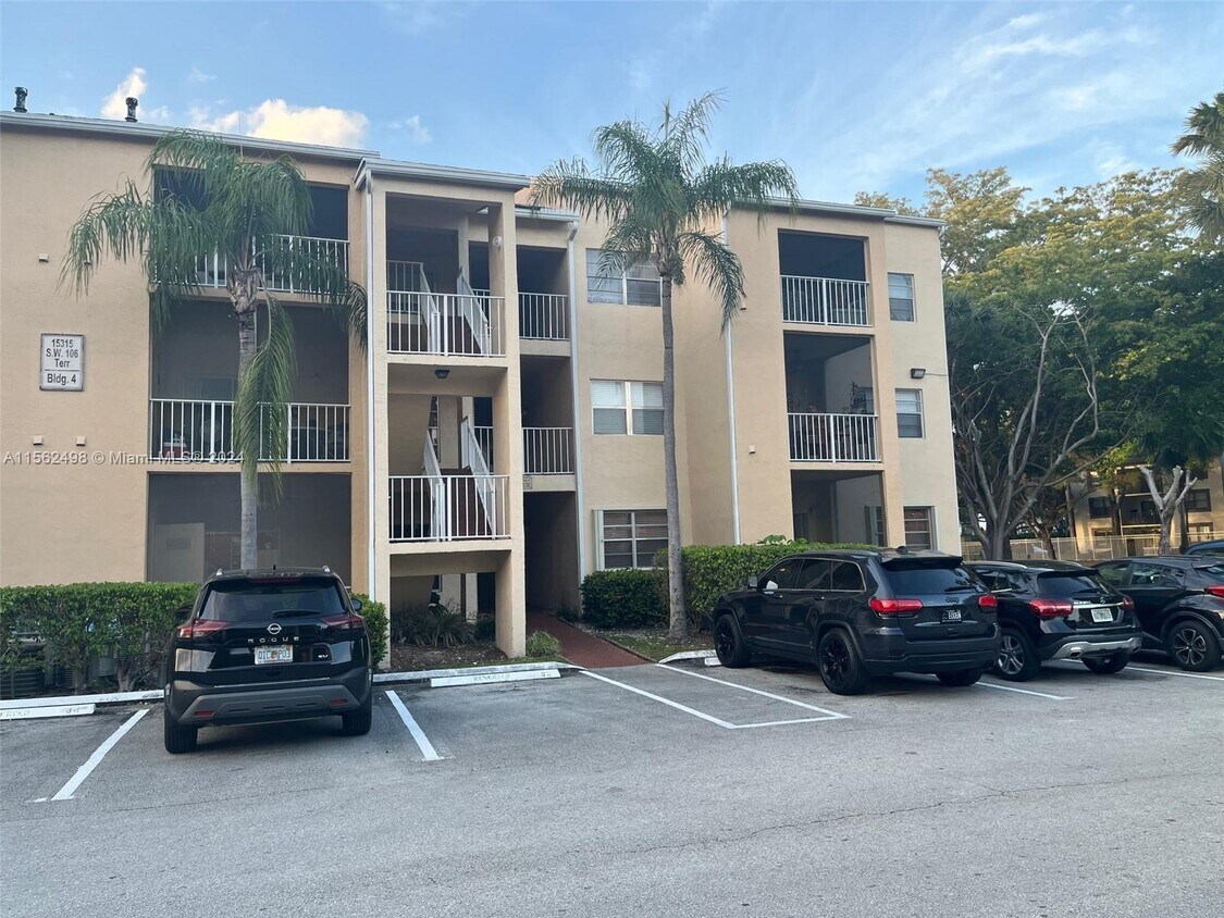 15315 SW 106th Terrace Unit 403, Miami, FL 33196 Condo for Rent in