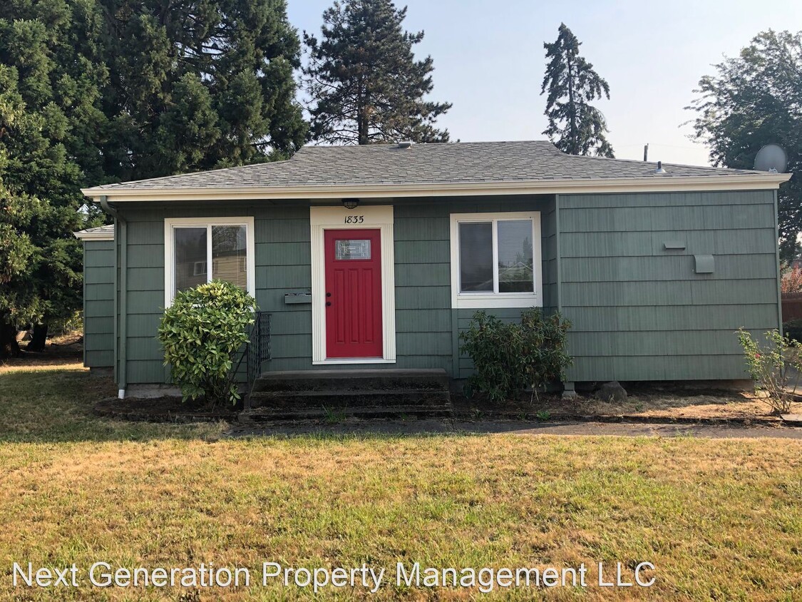 Primary Photo - 2 br, 1 bath House - 1835 'F' St.
