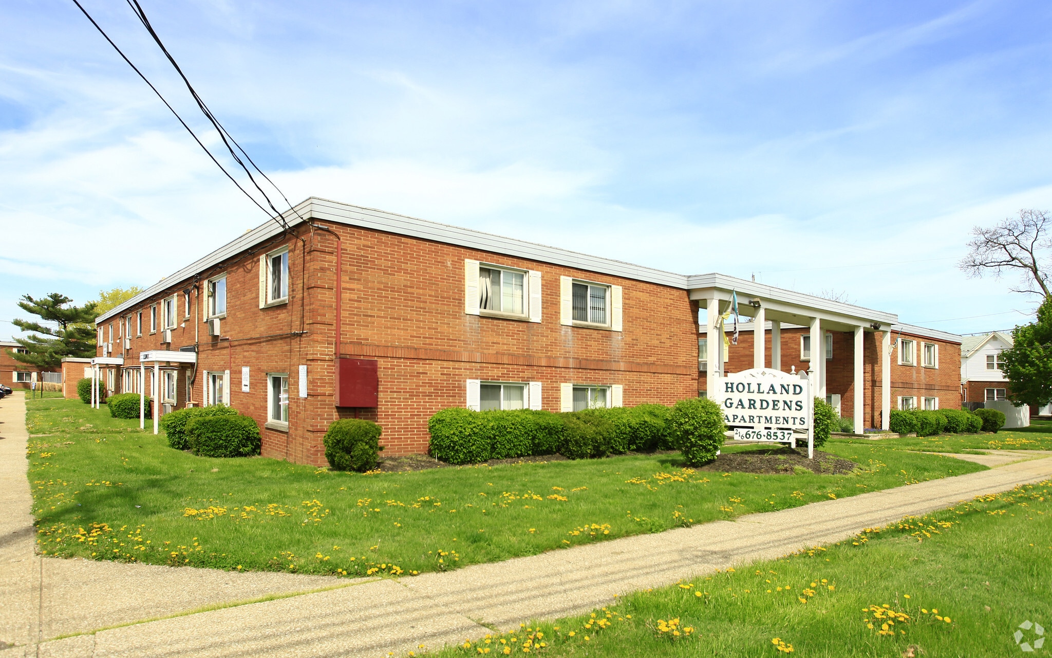 Holland Gardens Apartments – photo 4