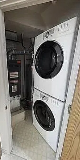 Foto del edificio - 2119 Troy Ct