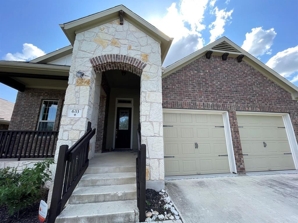 Foto principal - 633 Peregrine Way