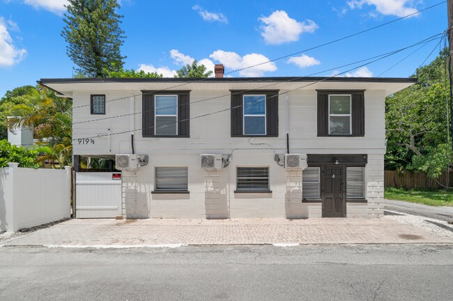 Foto del edificio - 919 16th Ave N