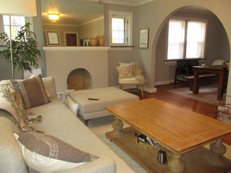 7562 Hoover Ave Unit 1, Richmond Heights, MO 63117 Room for Rent in