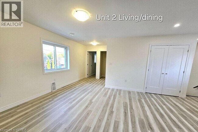 Building Photo - 289 Chatham St