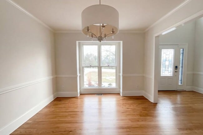 Building Photo - 122 W Tattersall Dr