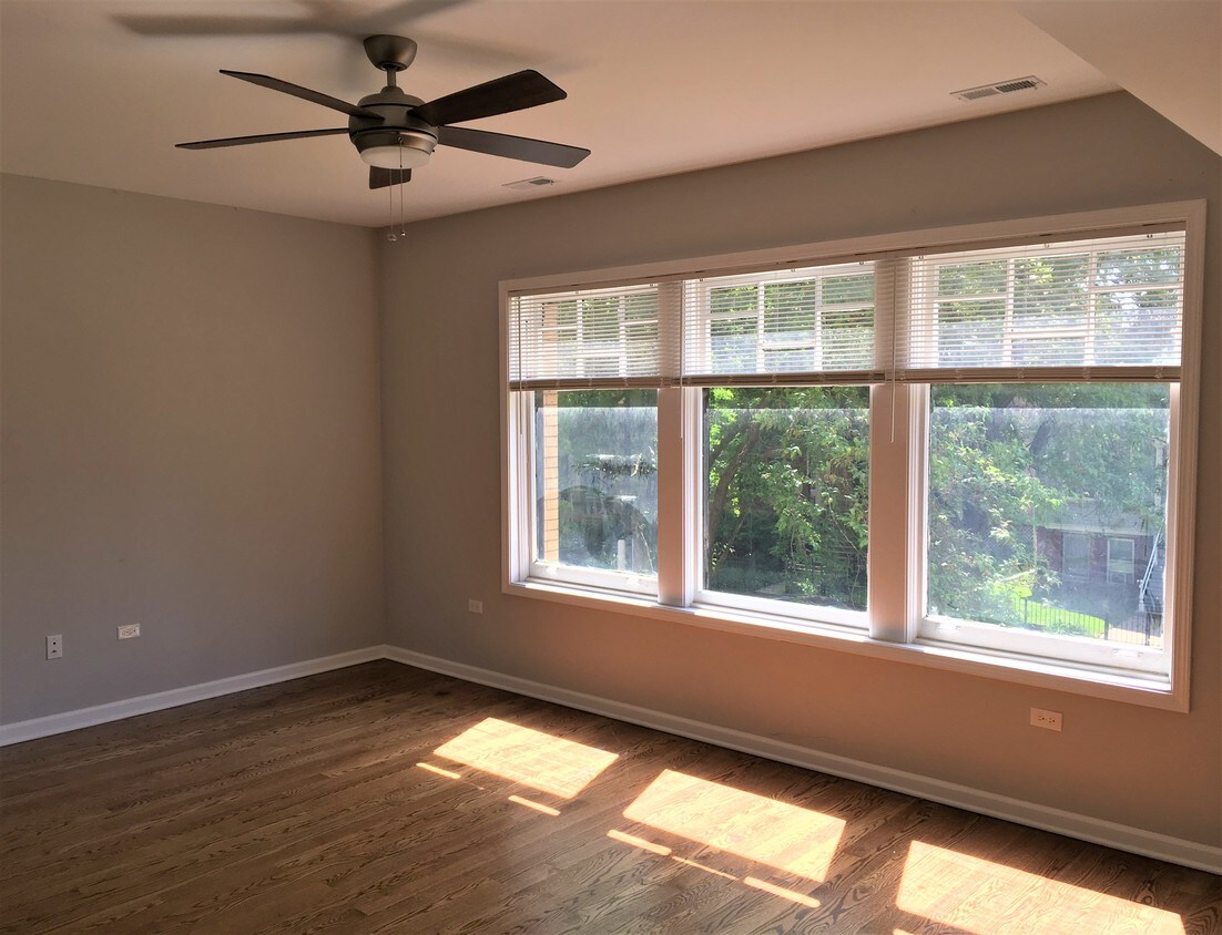 Foto principal - 2457 N Orchard St