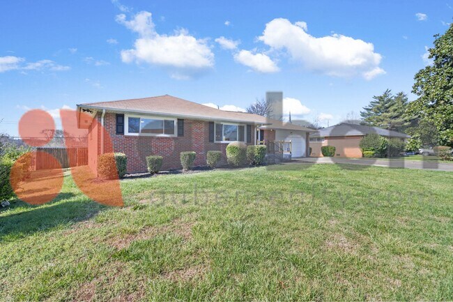 Foto del edificio - 4430 Lilac Ln