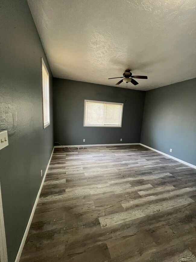Foto del edificio - Charming 2 bed 1 bath!