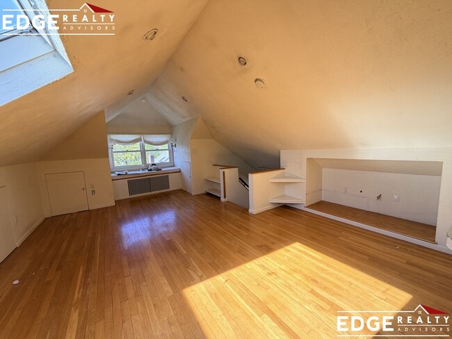 Photo - 43 Hobart St Apartment