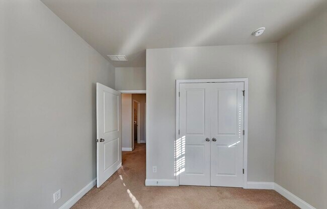 Foto del edificio - Townhouse Ready Now Townhouse Ready Now