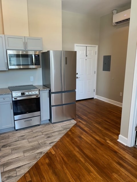 Foto del edificio - 5 S Center St