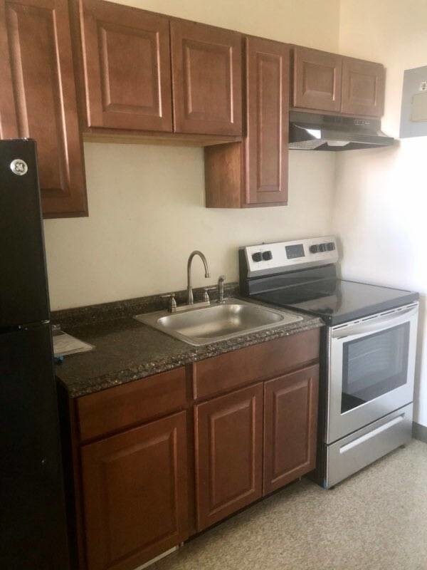 Foto del edificio - 817 Halsey St