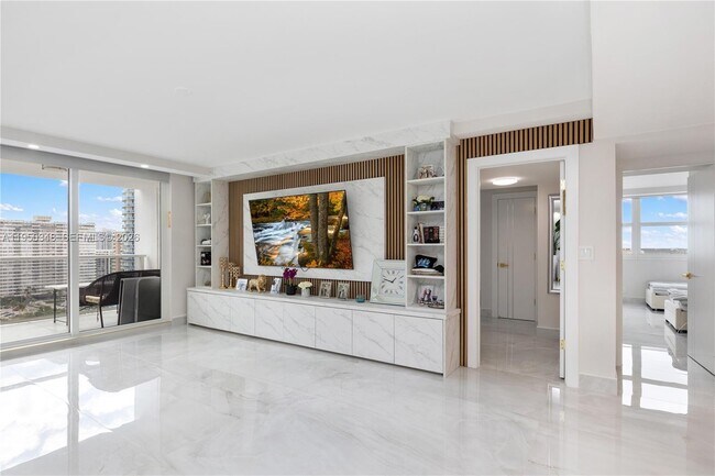 Foto del edificio - 1880 S Ocean Dr