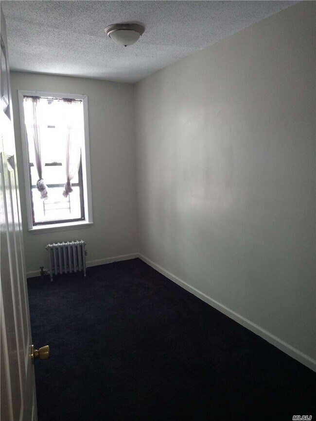 Building Photo - 1752 Flatbush Ave