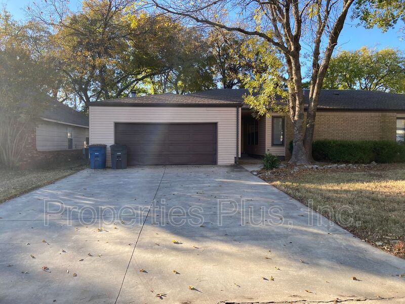 6520 E 90th St, Tulsa, OK 74133 Condo for Rent in Tulsa, OK