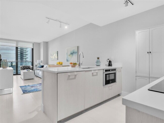 Photo - 501 Northeast 31st Street, Miami, FL 33137 - 1 BR 1 BA condo