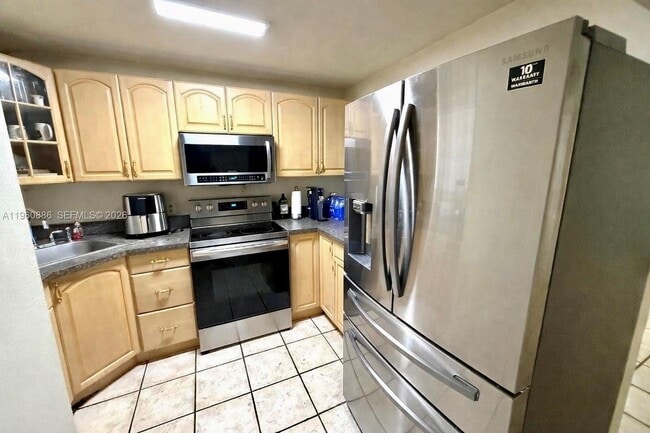 Foto del edificio - 10850 W Flagler St