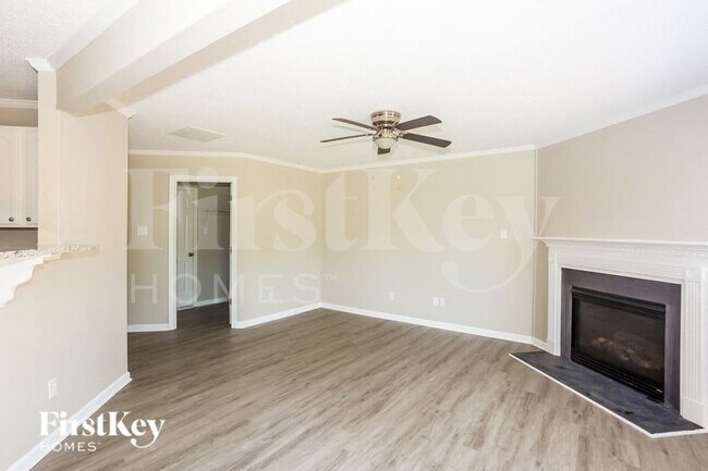 Foto del edificio - 2025 Beckwith Ln