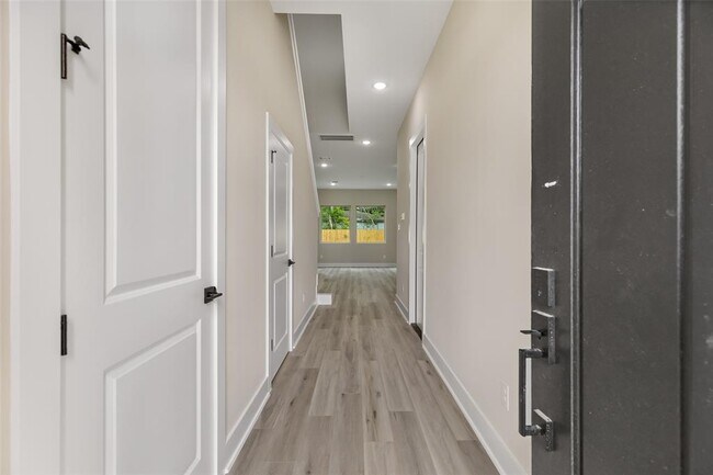 Foto del edificio - 4930 Wunder Wy