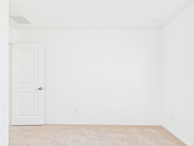 Foto del edificio - "Open-Concept Living in Fredericksburg"