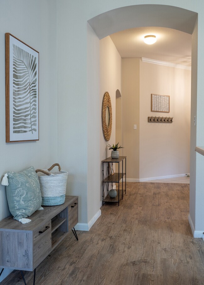 Foto del edificio - 11620 Larch Valley Dr