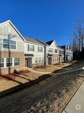 Building Photo - 404 Couchell Pl