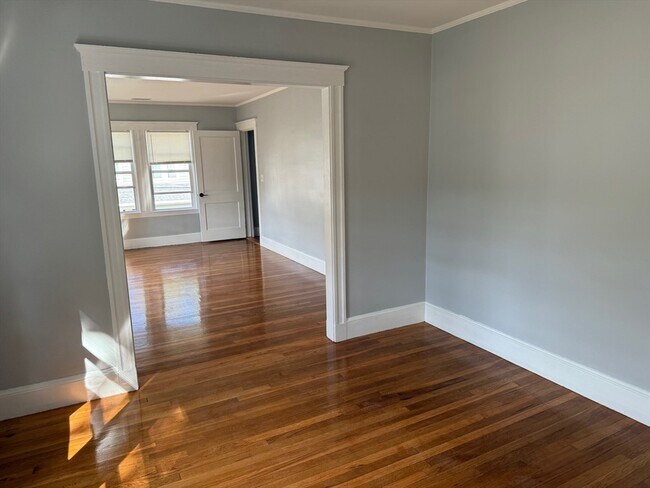 Foto del edificio - 63 Sachem St