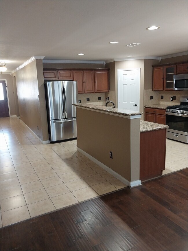 Building Photo - 7914 Tilbury Woods Ln