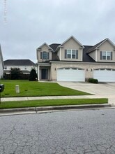 Building Photo - 1855 Cambria Dr