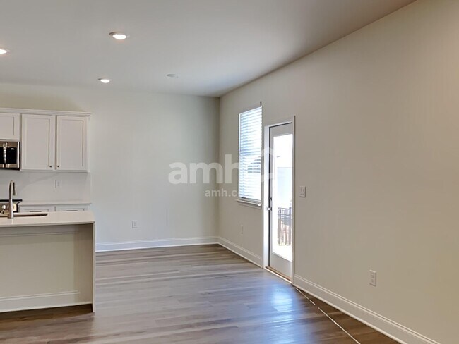 Foto del edificio - 3009 Ansley Place Rd