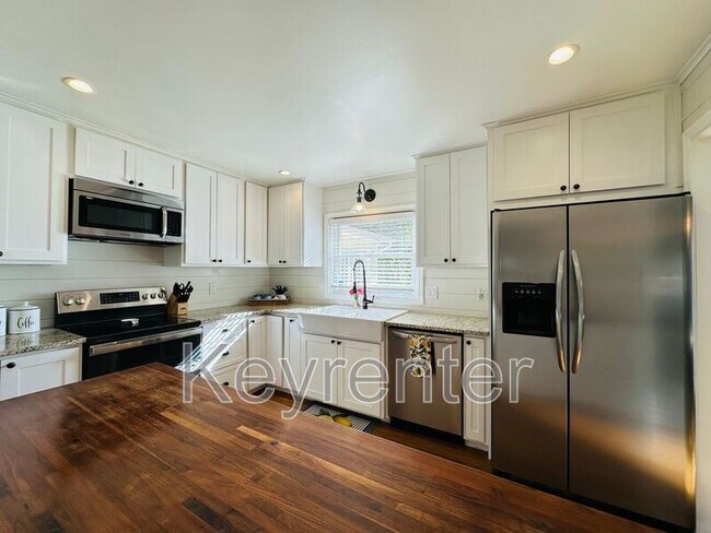 Foto del edificio - 3108 Walridge Rd