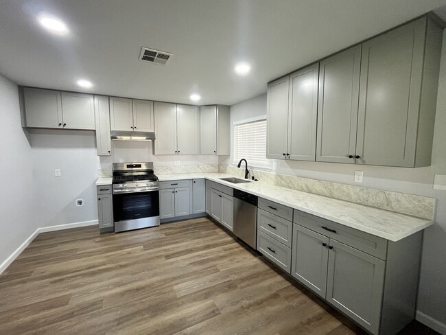 Foto del edificio - 612 N 3rd St