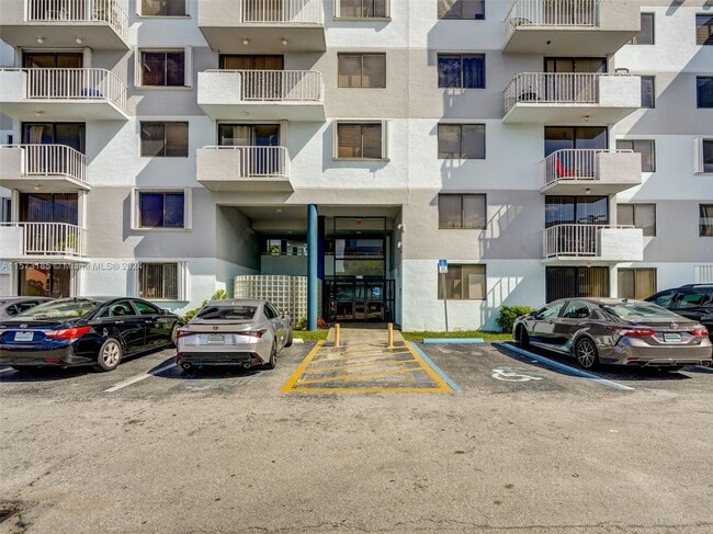 Building Photo - 8261 NW 8th St
