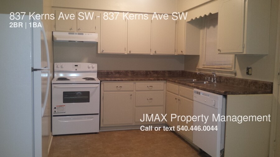 Foto principal - 837 Kerns Ave SW