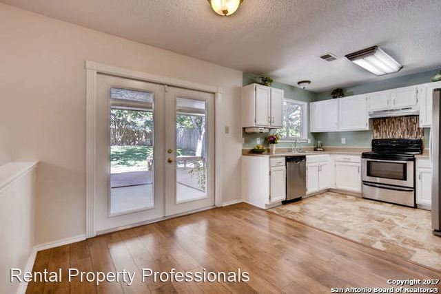Building Photo - 4 br, 2 bath House - 810 Meadow Branch