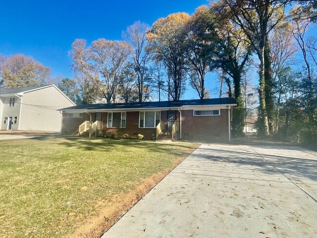 Photo - Welcome to Burgess2937, A Newly renovated charming 2-bedroom, 1-bathroom Duplex located in the vi... House