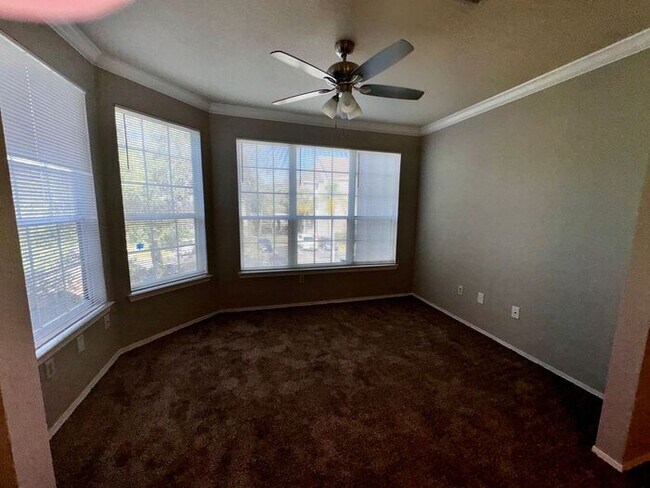Foto del edificio - Spacious 2 Bed / 2 Bath Second-Floor Condo at Grand Reserve at Kirkman Park